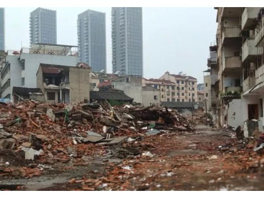 ·【影视传媒动态】直播内容低俗主播无底线炒作 全国人大代表孔涛建议完善立法规…