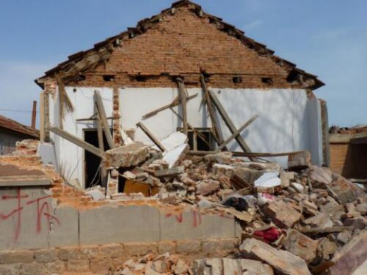 浙江省原副省长卢某某受贿案